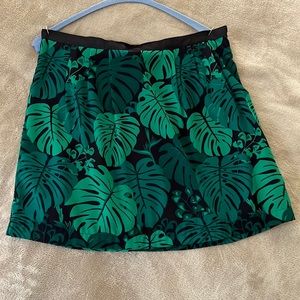 Banana Republic floral skirt size 8.